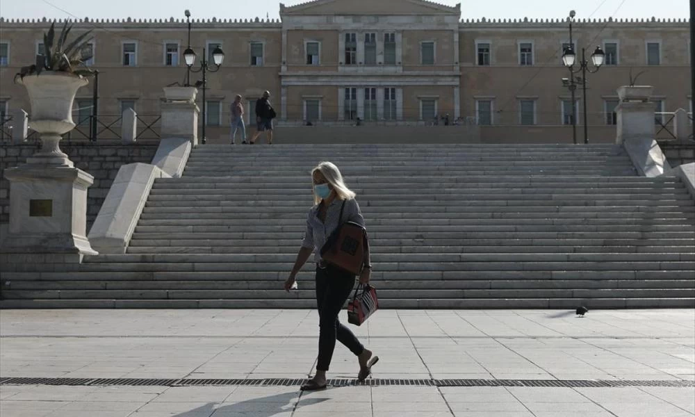 Τζανάκης: Πρόβλεψη για 2.000-2.200 κρούσματα μετά την Κυριακή του Θωμά